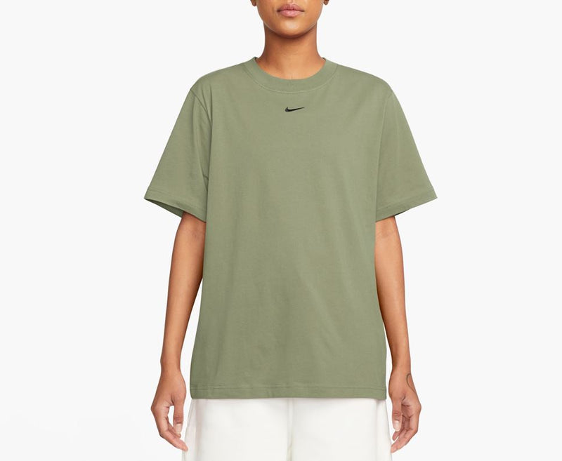Nike Womens Essential Logo Short Sleeve T-Shirt