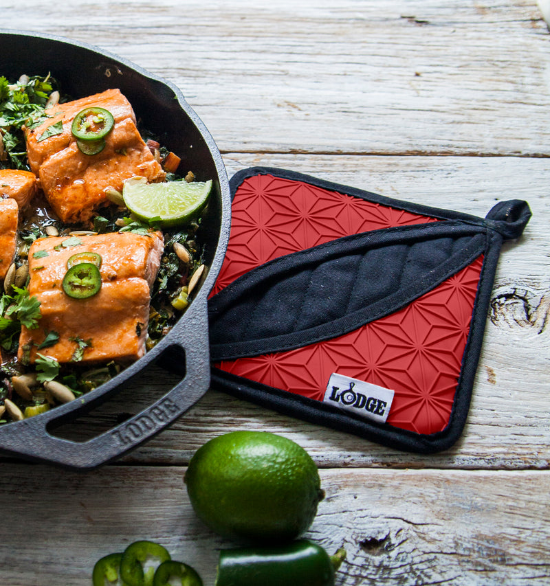 Lodge Red Silicone and Fabric Potholder/Trivet