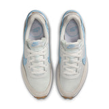 Nike Womens Waffle Debut Shoes