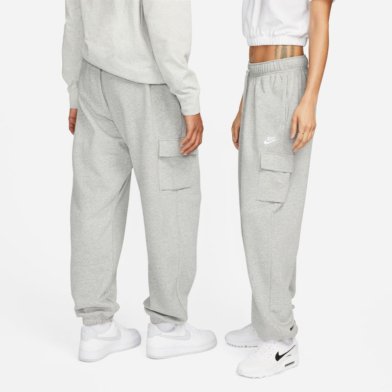 Nike Womens Sportswear Club Fleece Mid-Rise Oversized Cargo Sweatpants
