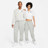 Nike Womens Sportswear Club Fleece Mid-Rise Oversized Cargo Sweatpants
