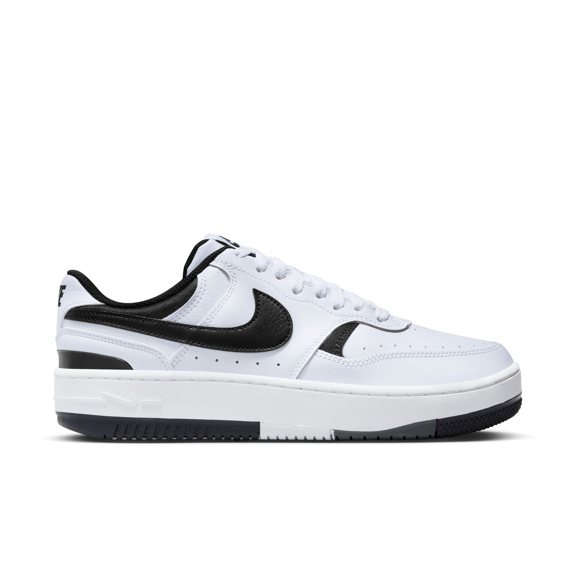 Nike Womens Gamma Force Shoes