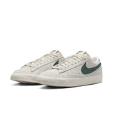 Nike Womens Blazer Low '77 Vintage Shoes