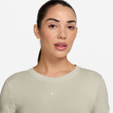 Nike Womens Chill Knit Short Sleeve T-Shirt
