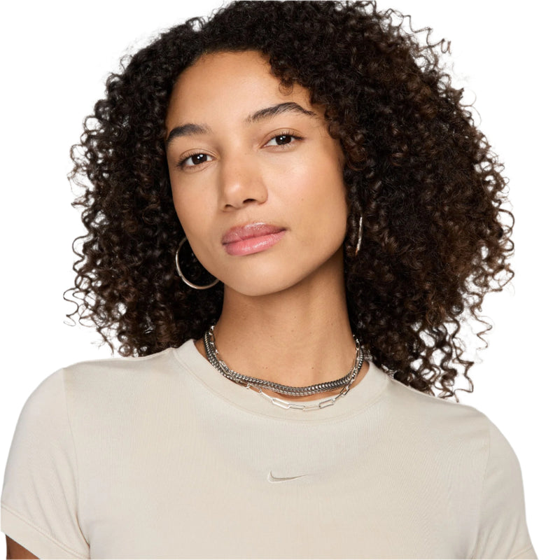 Nike Womens Chill Knit Short Sleeve T-Shirt