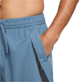 Nike Mens Dri-FIT Form Swoosh 7" Shorts