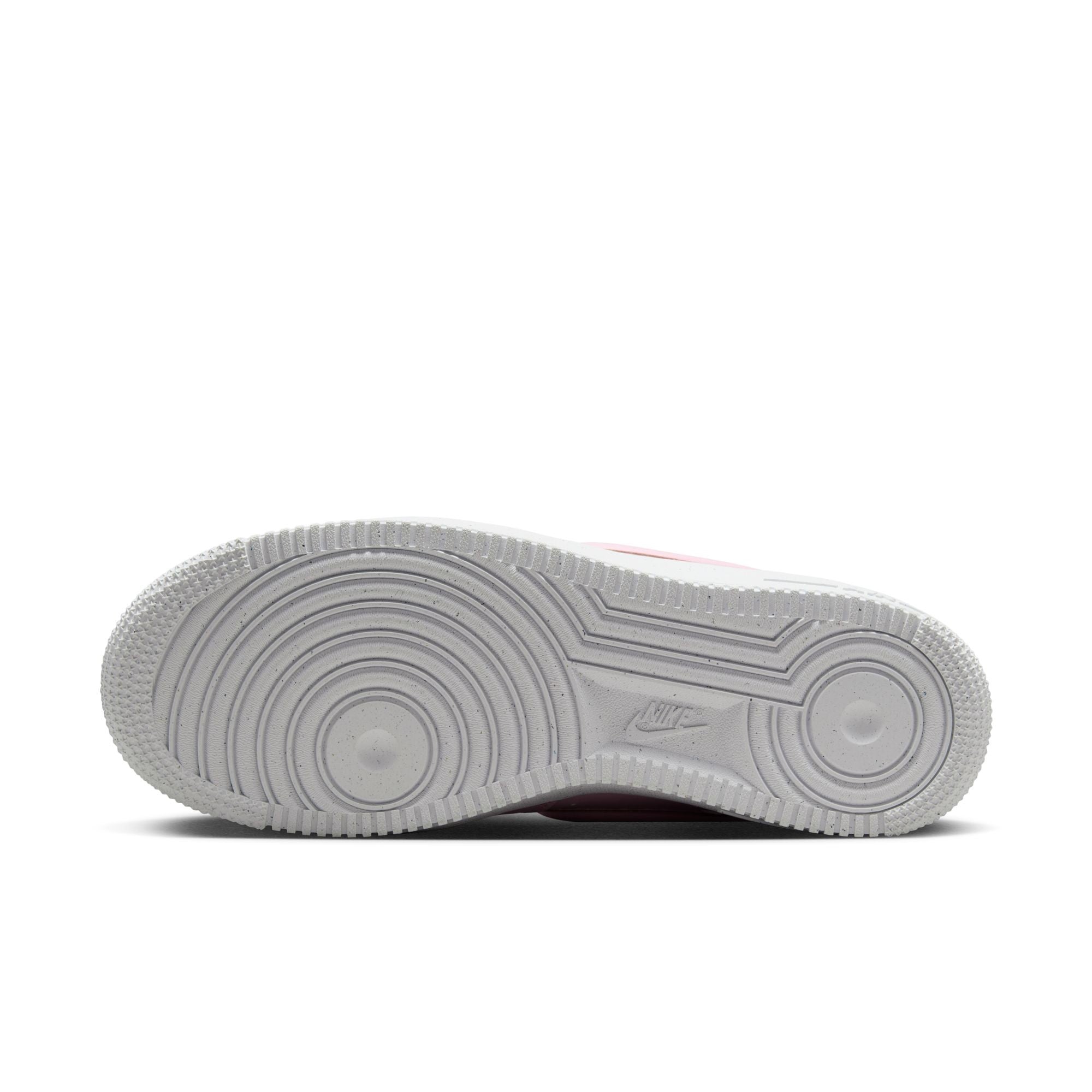 Nike Womens Air Force 1 '07 Shoe