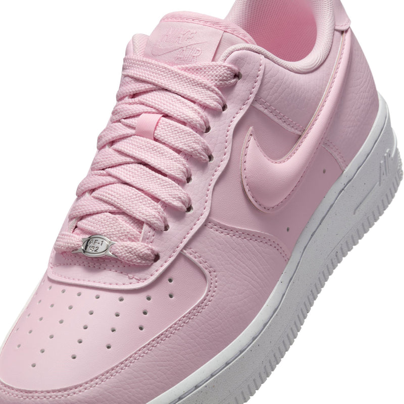 Nike Womens Air Force 1 '07 Shoe