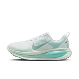 Nike Womens Vomero 18 Running Shoes