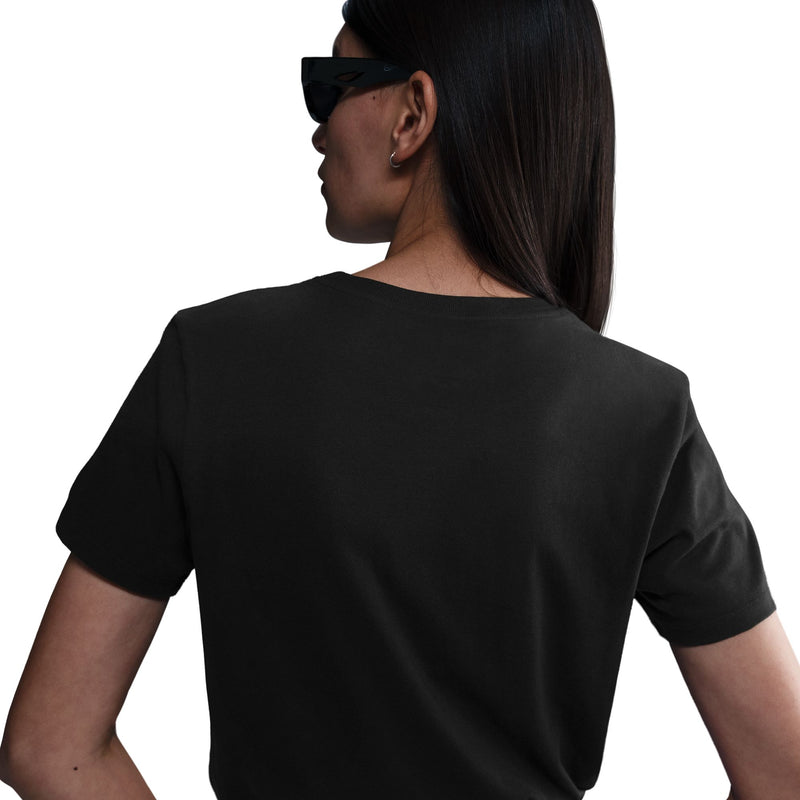Nike Sportswear Club Women's Short-Sleeve Graphic T-Shirt