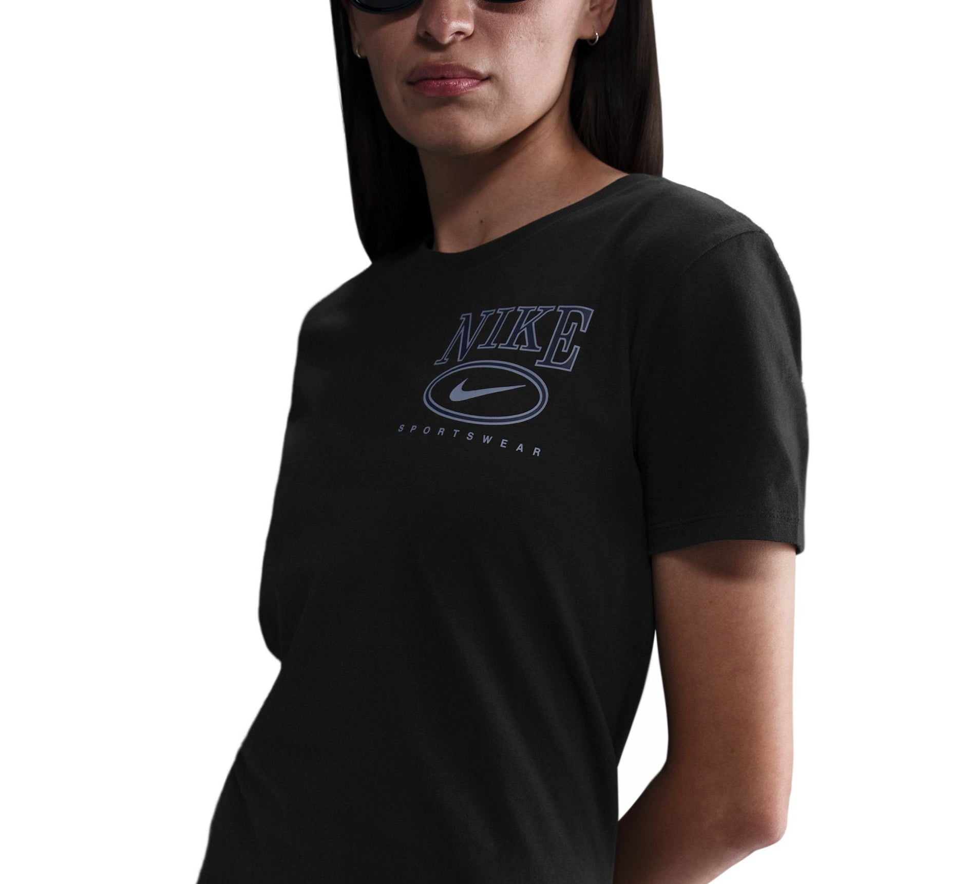 Nike Sportswear Club Women's Short-Sleeve Graphic T-Shirt