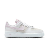 Nike Womens Air Force 1 '07 Shoes