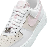 Nike Womens Air Force 1 '07 Shoes