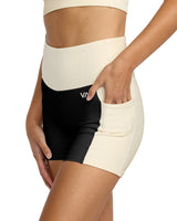 RVCA Womens VA Essential Pocket II Shorts