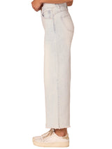 Democracy Womens "Ab"solution Skyrise Round Up Boyfriend Fray Hem Wide Leg Jeans