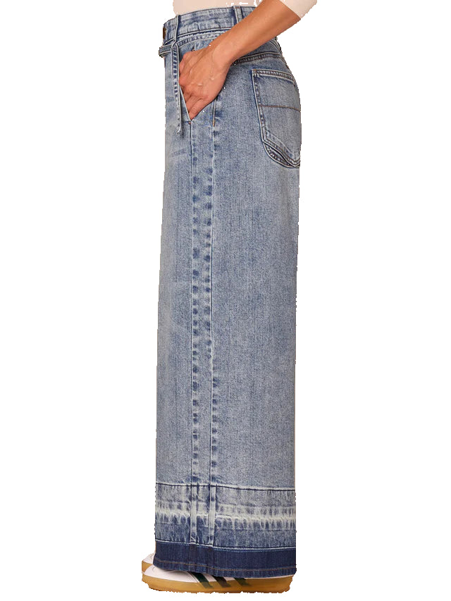 Democracy Womens "Ab"solution Ultra Skyrise Release Hem Wide Leg Jeans With Self Belt