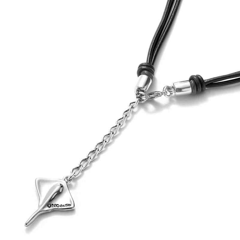 UNOde50 Ser Majestuosa Leather and Silver-Plated Manta Ray Pendant Necklace