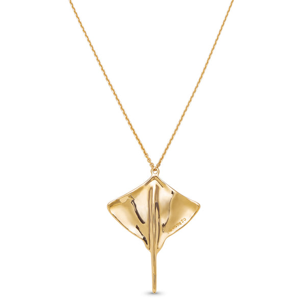 UNOde50 Ser Majestuosa Gold-Plated Long Chain Manta Ray Pendant Necklace