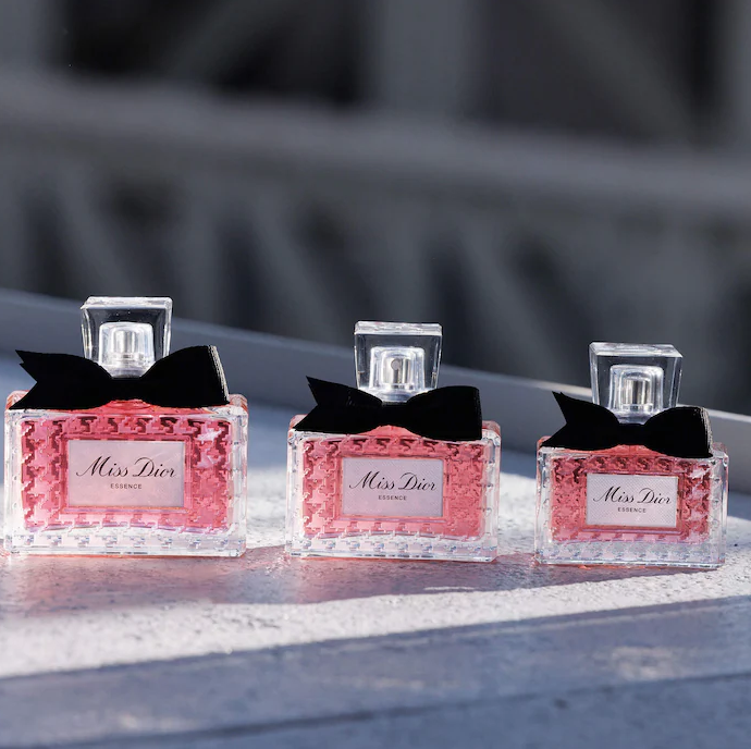 Dior Miss Dior Essence Spray - 1.7 oz. – ShopCGX Dior Miss Dior Essence Spray - 1.7 oz. – ShopCGX