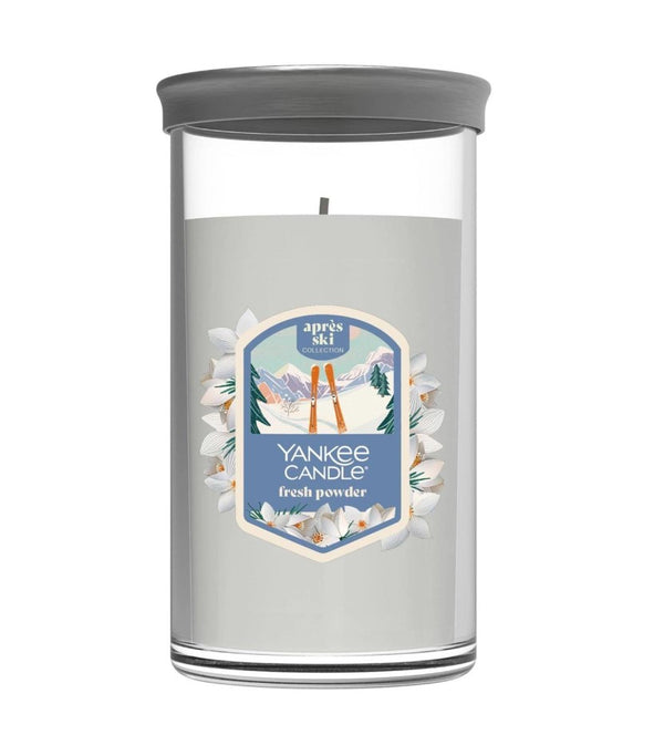 Yankee Candle Signature Medium Pillar Candle - Fresh Powder