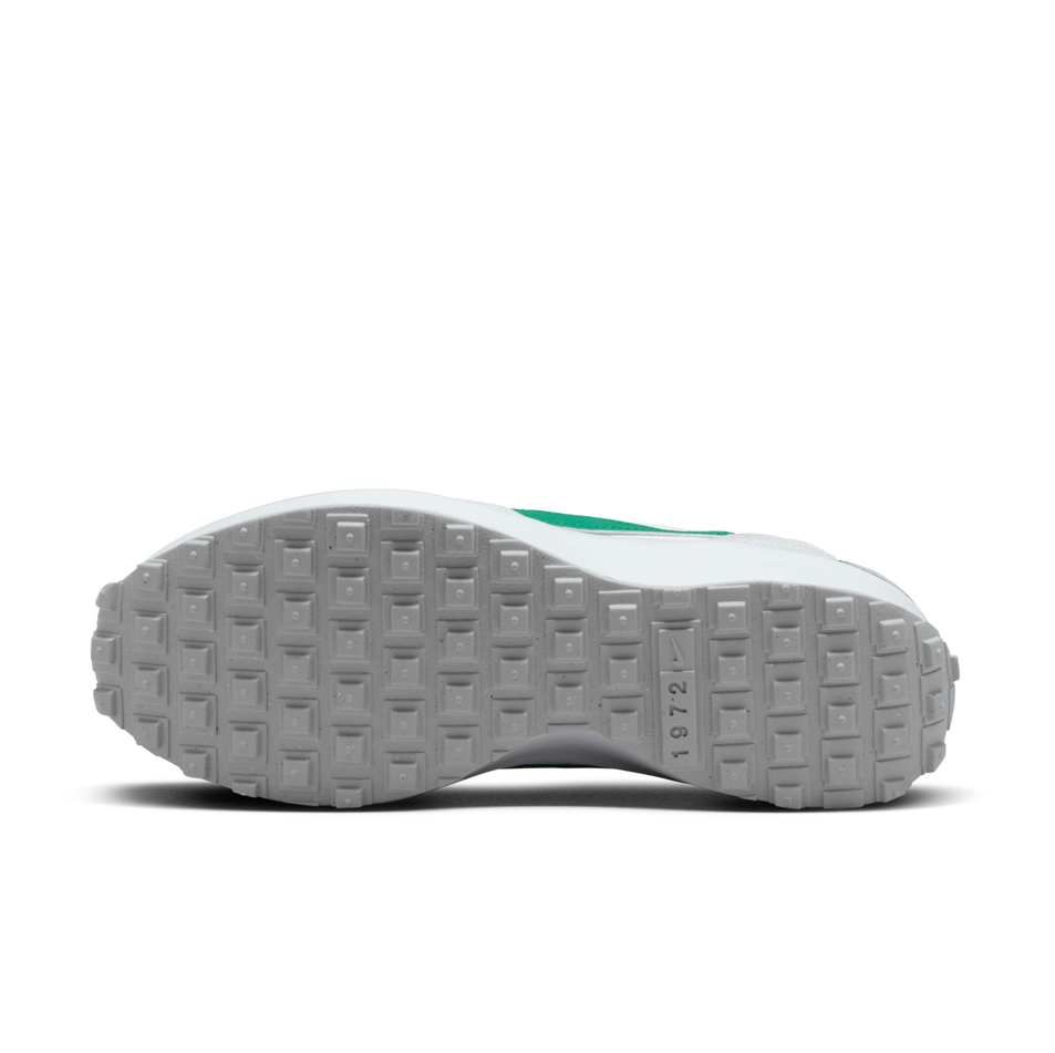 Nike Womens Waffle Debut Shoes – ShopCGX