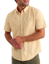 Huk Mens Kona Printed Short Sleeve Shirt