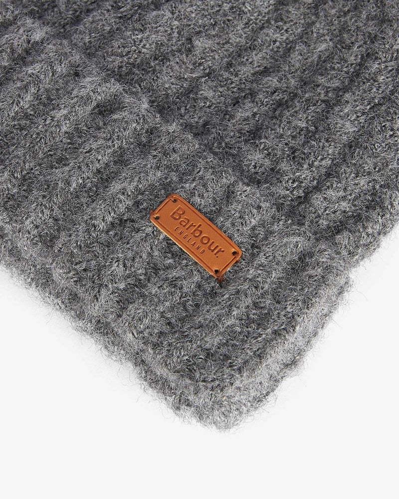 Barbour Womens Saltburn Beanie & Tartan Scarf Gift Set