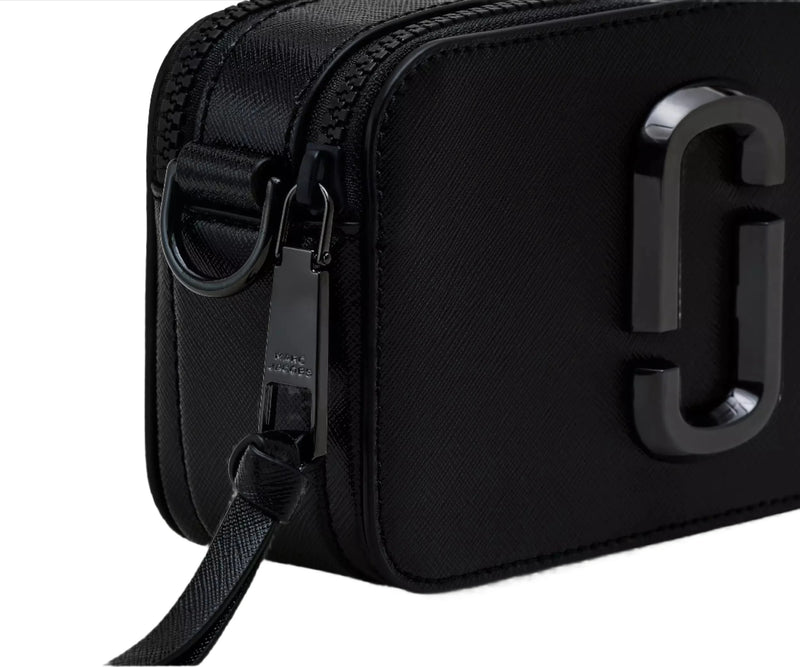 The SNAPSHOT DTM Crossbody Bag hot black