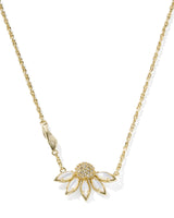 Kendra Scott Anya Flower Gold Short Pendant Necklace