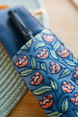 Denik Creeping Floral Embroidered Notebook Pouch