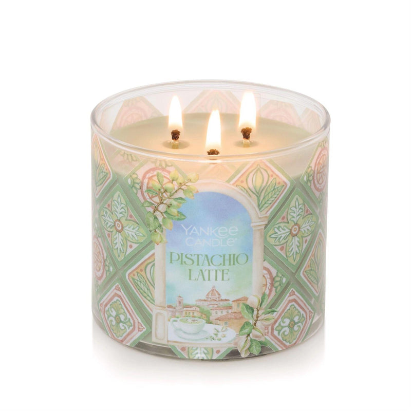 Yankee Candle 3-Wick Candle - Pistachio Latte