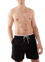 Chubbies Mens The Capes 5.5" Lined Classic Swim Trunks