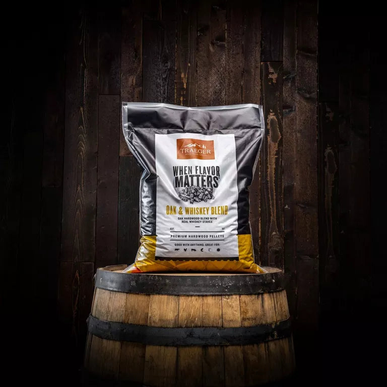 Traeger Oak & Whiskey Blend Pellets - 20 lbs.