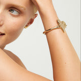 UNOde50 Semi-Rigid 18k Gold Heart Detail Bangle Bracelet - Large