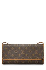 Louis Vuitton Monogram Pochette Twin GM Shoulder Handbag