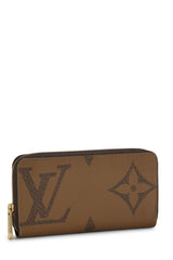 Louis Vuitton Monogram Reversed Giant Zippy Wallet