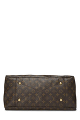 Louis Vuitton Monogram Artsy MM Tote Handbag