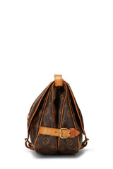 Louis Vuitton Monogram Saumur 30 Messenger Handbag