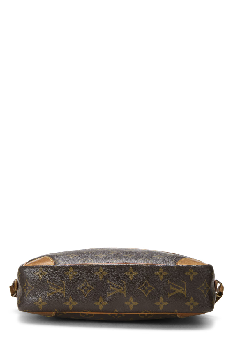 Louis Vuitton Monogram Trocadero 27 Shoulder Handbag