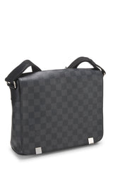 Louis Vuitton Damier Graphite Daniel MM Messenger Handbag