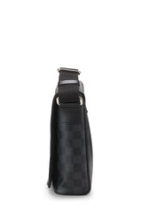 Louis Vuitton Damier Graphite Daniel MM Messenger Handbag