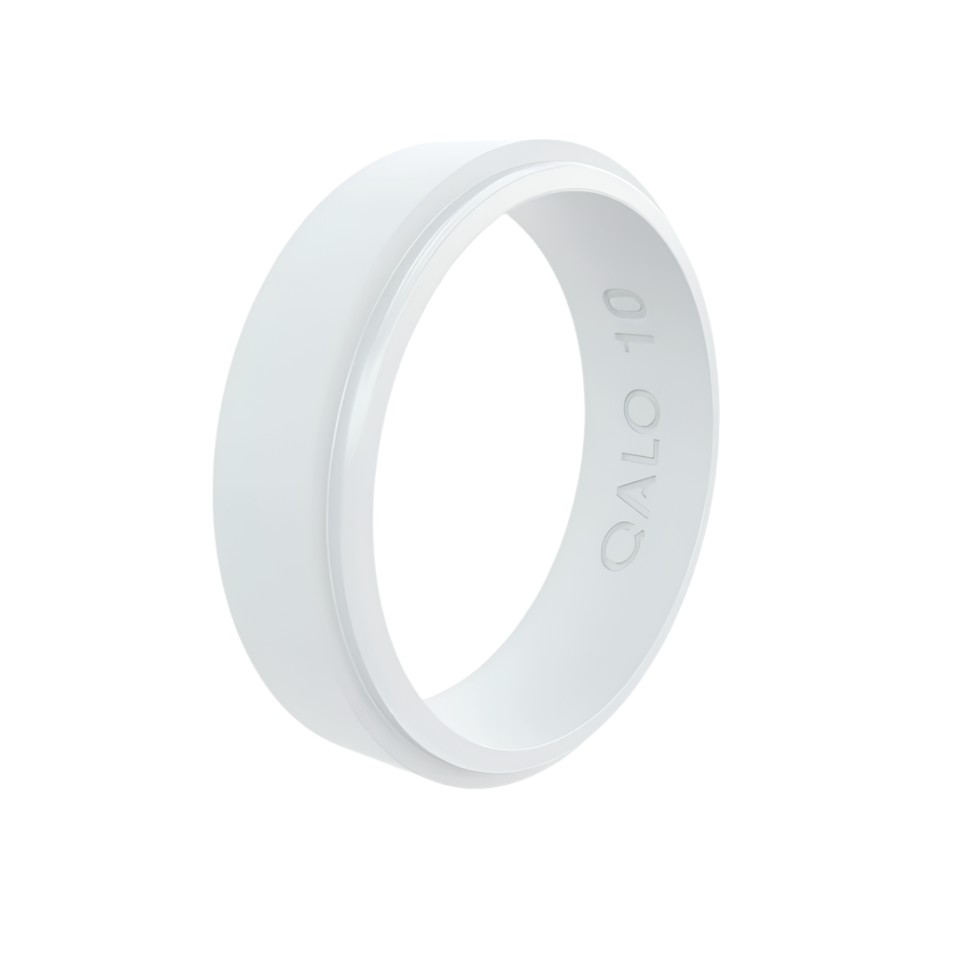 QALO Womens White Narrow Polished Step Edge Silicone Ring - Size 6