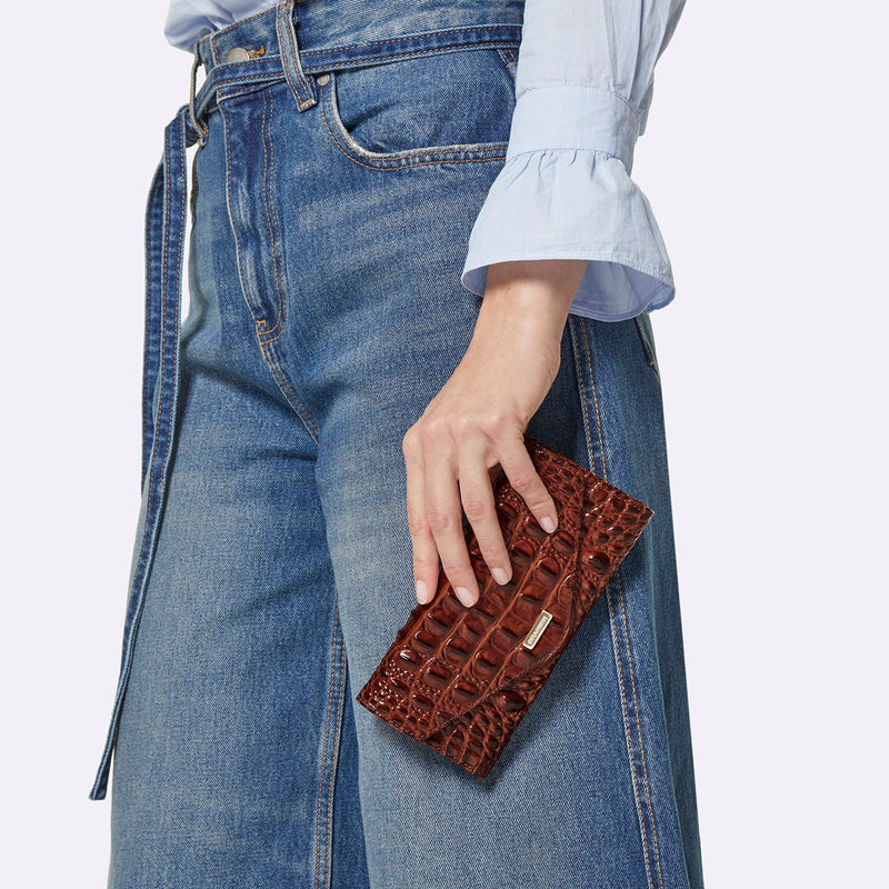 BRAHMIN Veronica Wallet