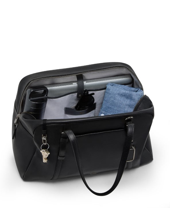 TUMI Voyageur Oaklynn Weekender