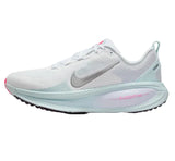 Nike Women's Vomero 18 Road Running Shoe