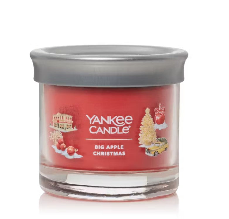 Yankee Candle Signature Small Tumbler Candle - Big Apple Christmas