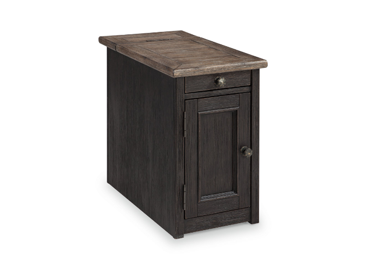 Ashley Furniture Tyler Creek Chairside End Table
