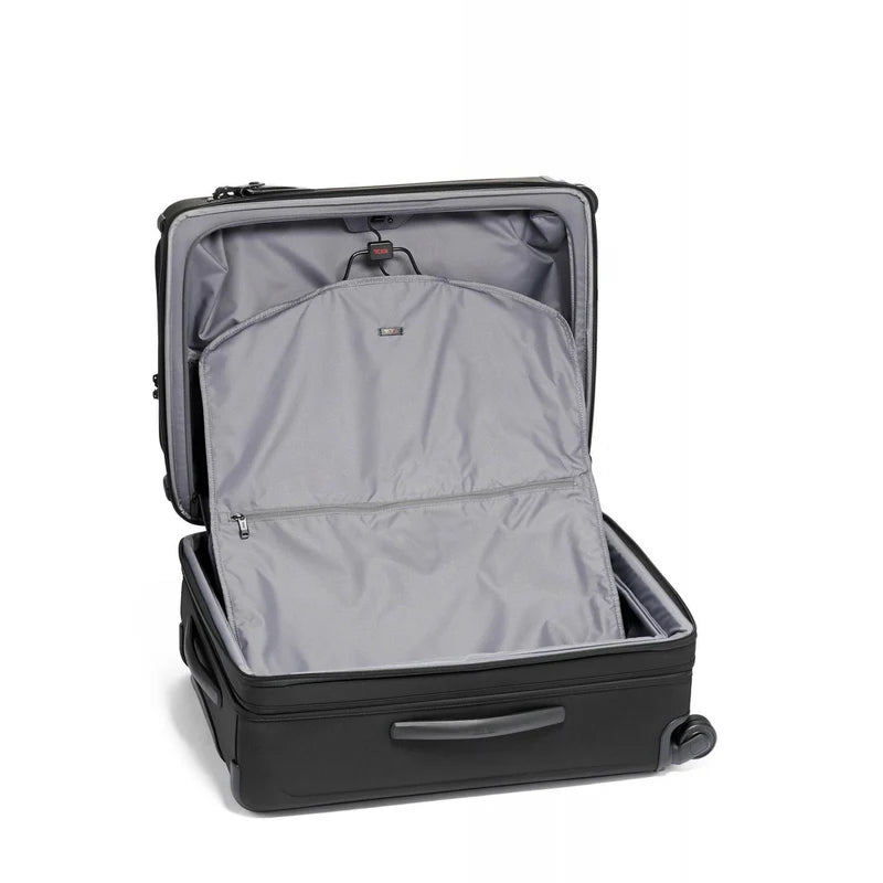 TUMI Alpha 3 Short Trip Expandable 4 Wheel Packing Case