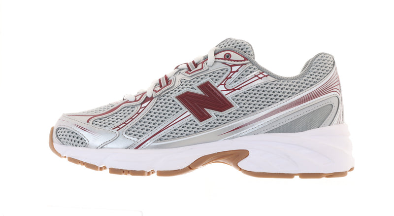 New Balance 740 Shoes
