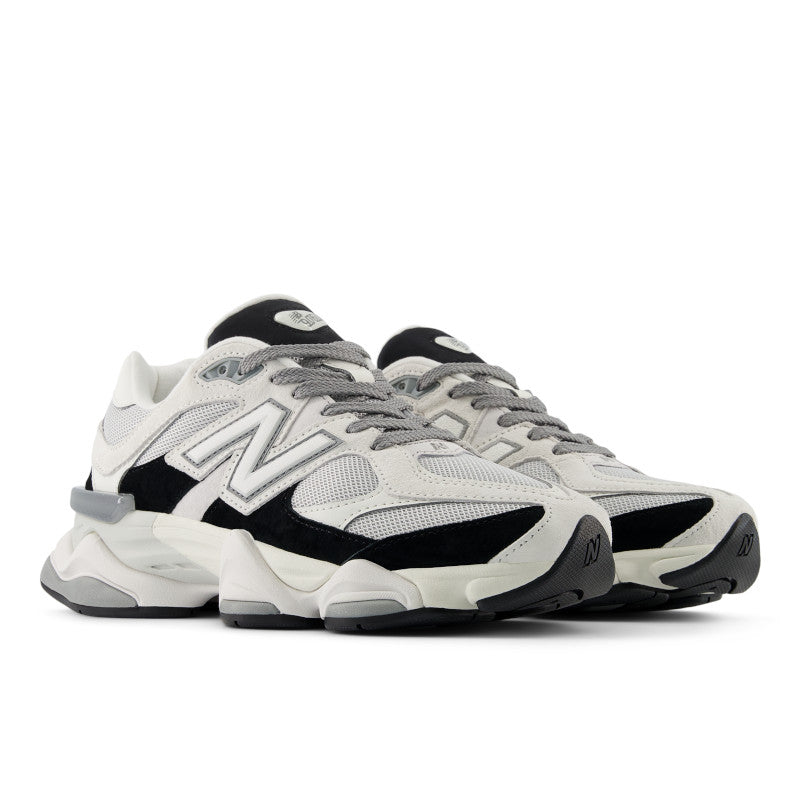 New Balance 9060 Shoes